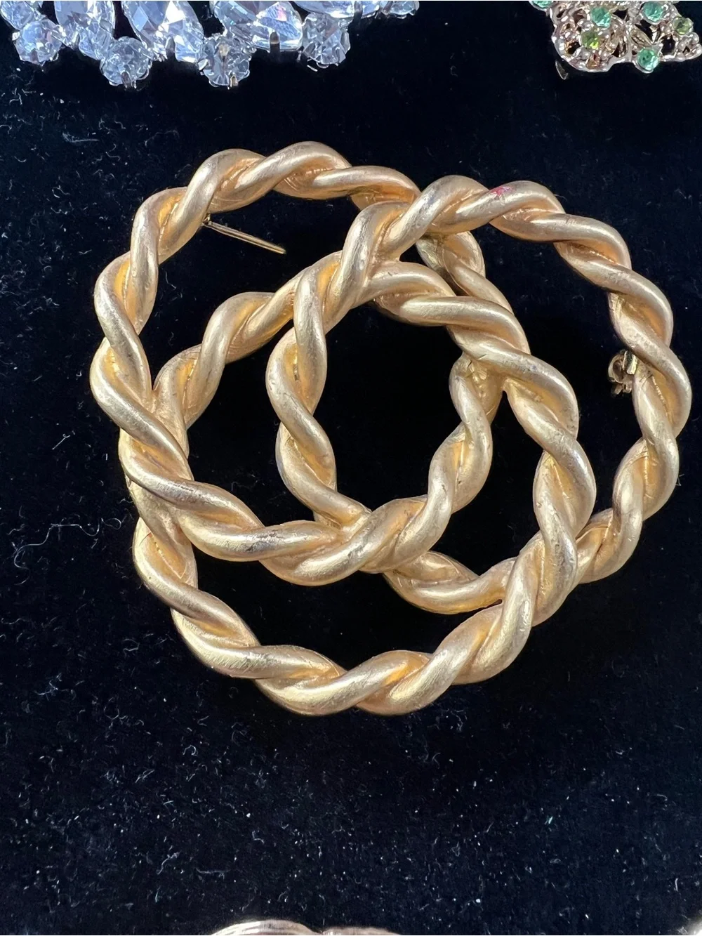 Vintage Brooch Lot -7 in total